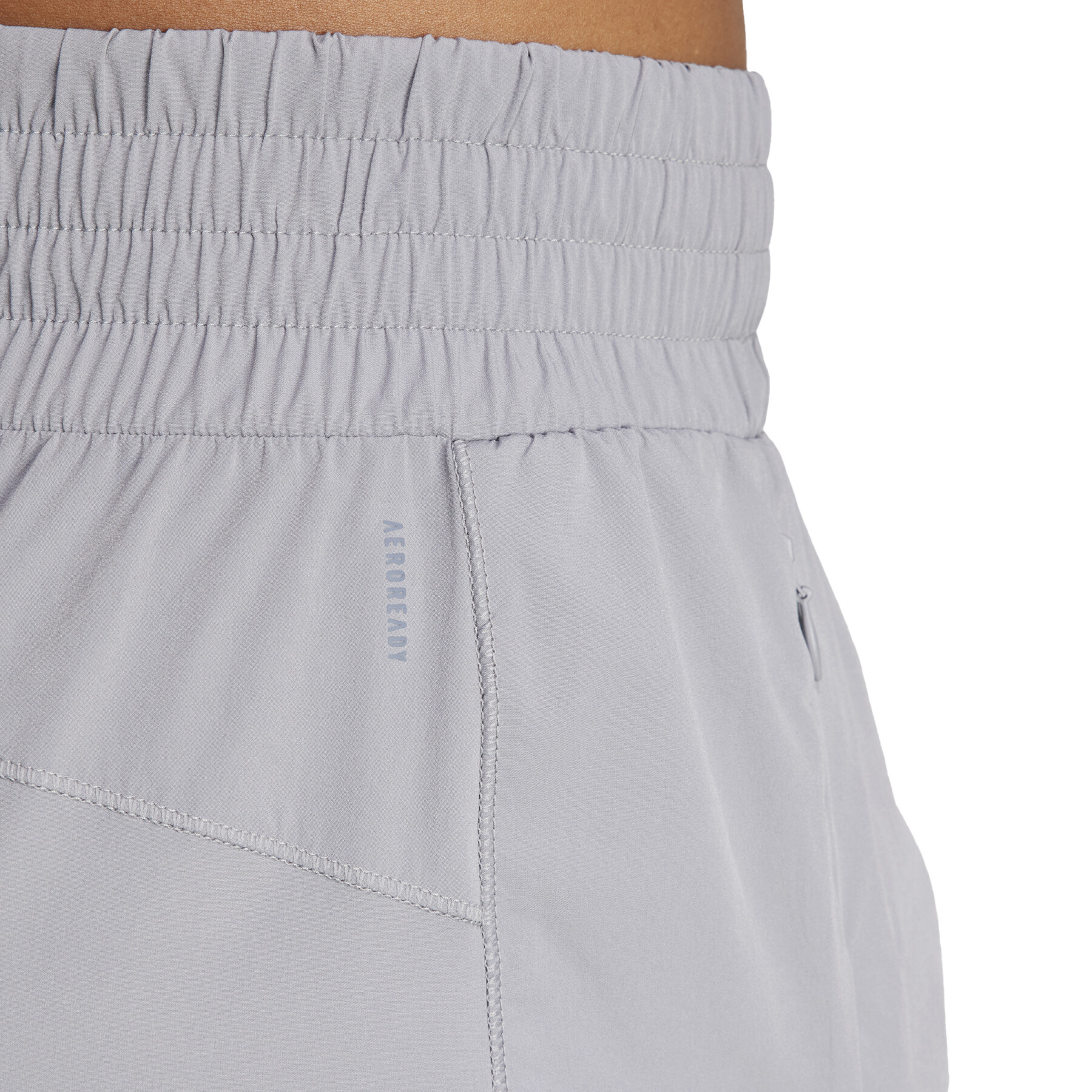 Calções elásticos para mulher com bolso com fecho de correr adidas Pacer Lux