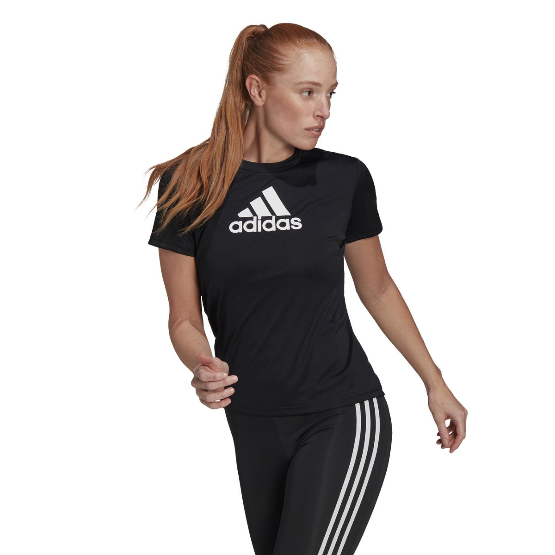 T-shirt mulher adidas Primeblue Designed 2 Move Logo Sport