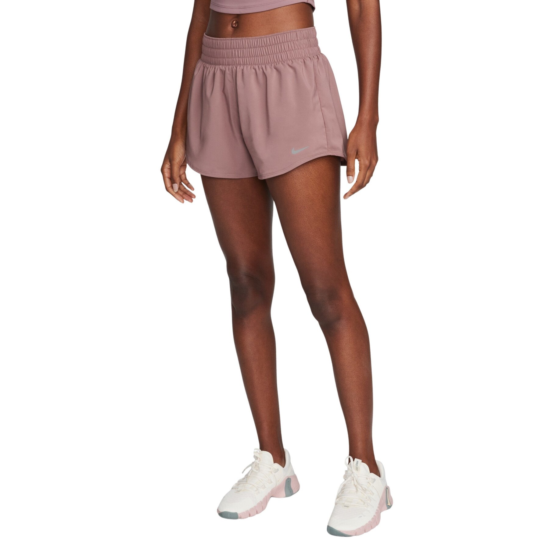 Calções forrados de cintura média-baixa para mulher Nike One Dri-FIT