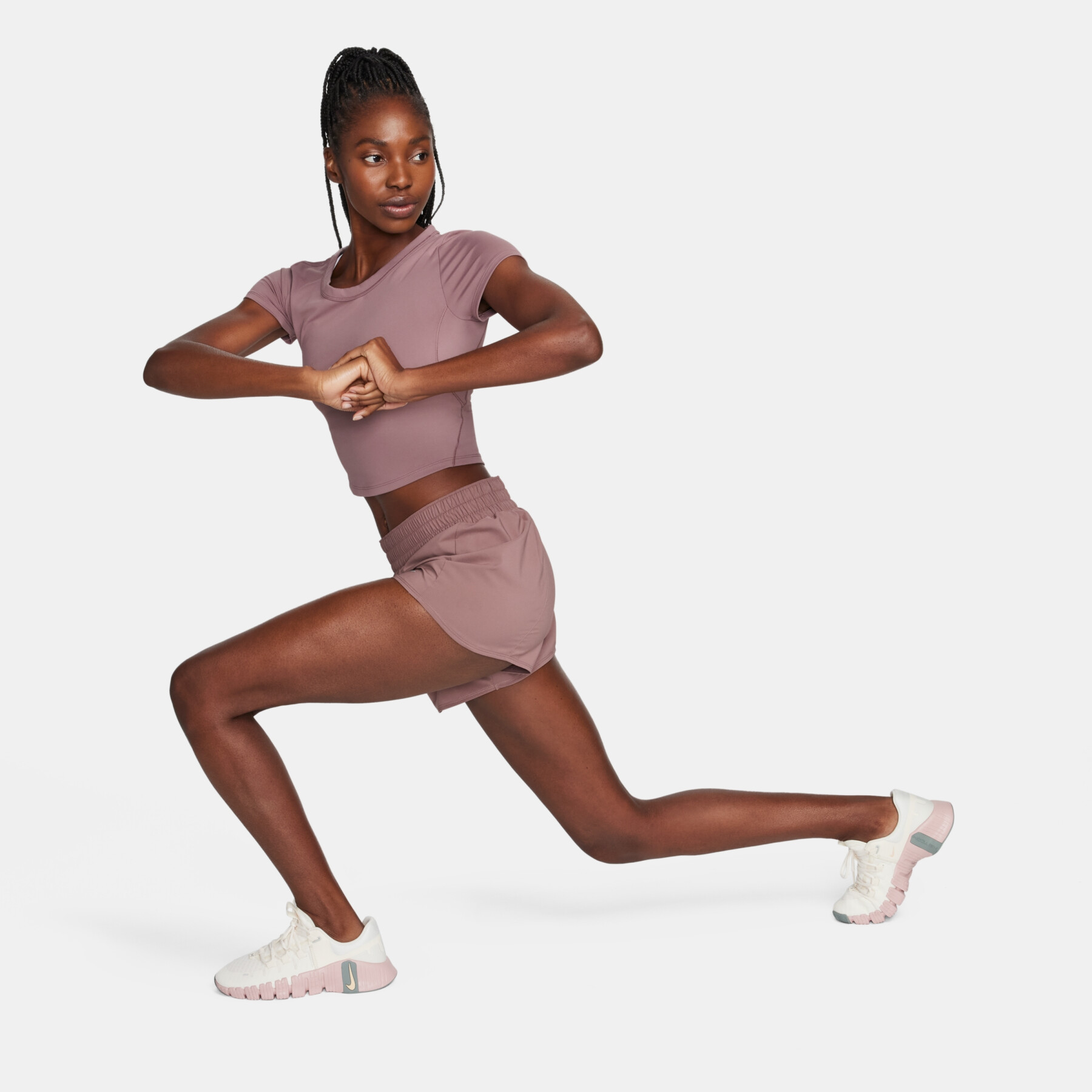 Calções forrados de cintura média-baixa para mulher Nike One Dri-FIT