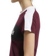 Camiseta feminina Reebok Training Essentials Linear Logo Detail