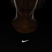 Camisola feminina Nike Dri-Fit ADV Aura Slim